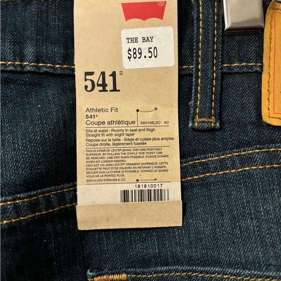 Men’s Levi’s 541 Athletic Fit Jeans - Picture 4 of 4